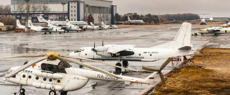 Why Are Thousands of Planes Parked In Deserts? The Real Story Behind Aircraft Boneyards