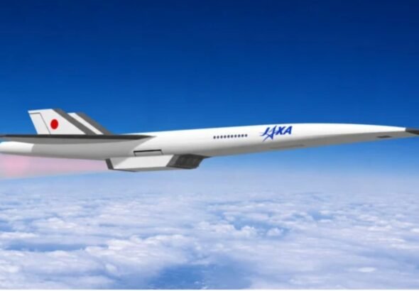 Ramjet engine for Mach 5-speeding hypersonic aircraft tested at 1,832°F by Japan