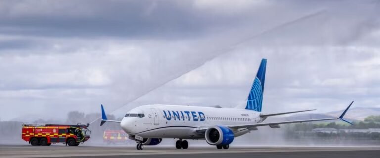 United Airlines Launches First-Ever Nonstop Boeing 737 MAX Route to the UK