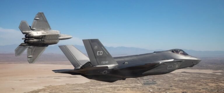 US Air Force Plans 1,000 Wingman Drones to Operate with Advanced Fighter Jets