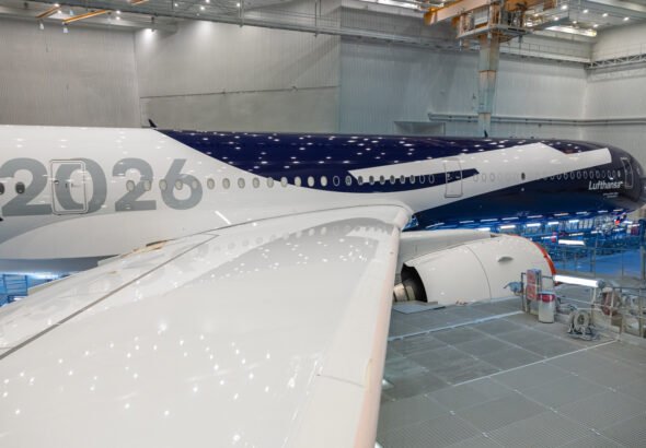 Lufthansa's first Airbus A350-1000 arrives with a special livery