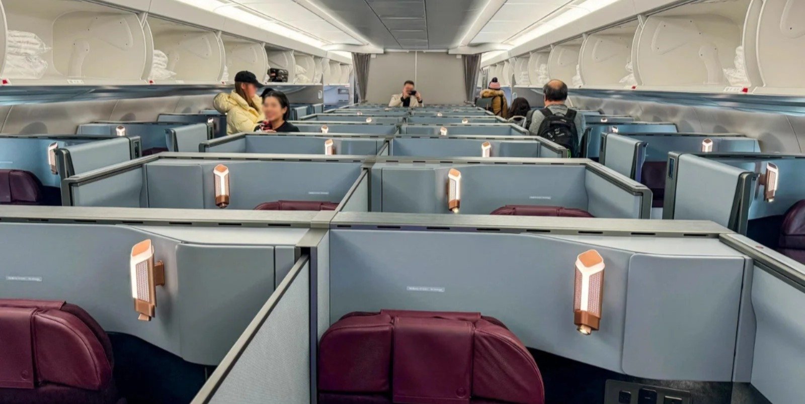 Japan Airlines Expands A350-1000 Business Class Experience to Boeing 787-9 Fleet