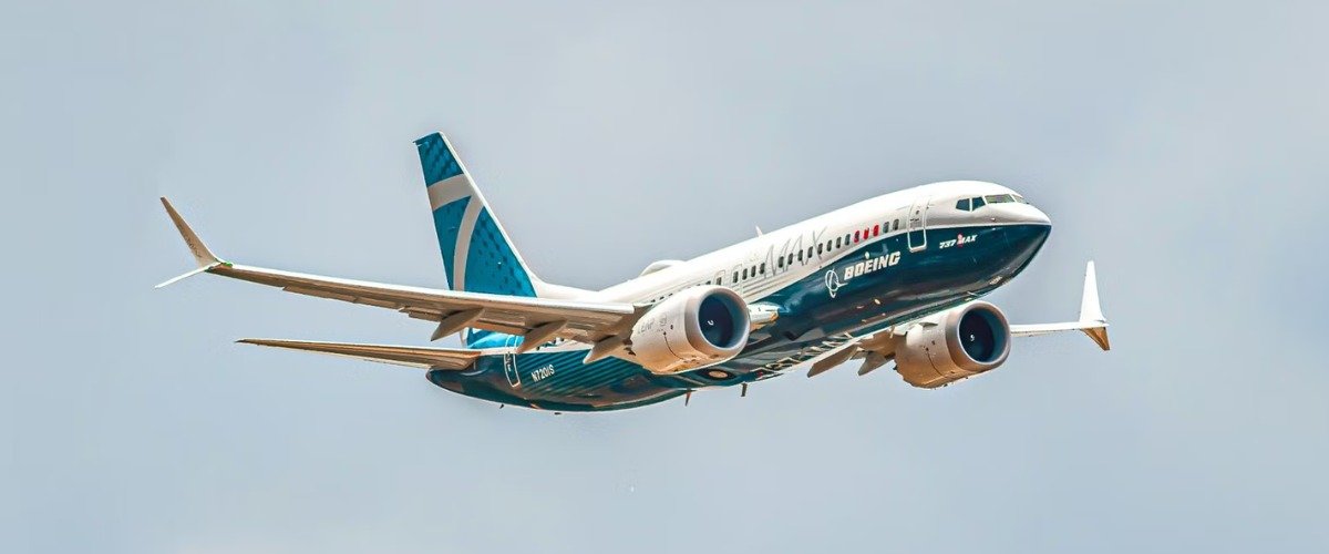 Boeing’s Largest 737 MAX Nears FAA Approval After Final Test Flight