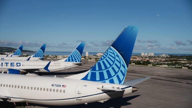United Continues Starlink Rollout with Installations Underway on Boeing 737 MAX 8 Fleet on Guam